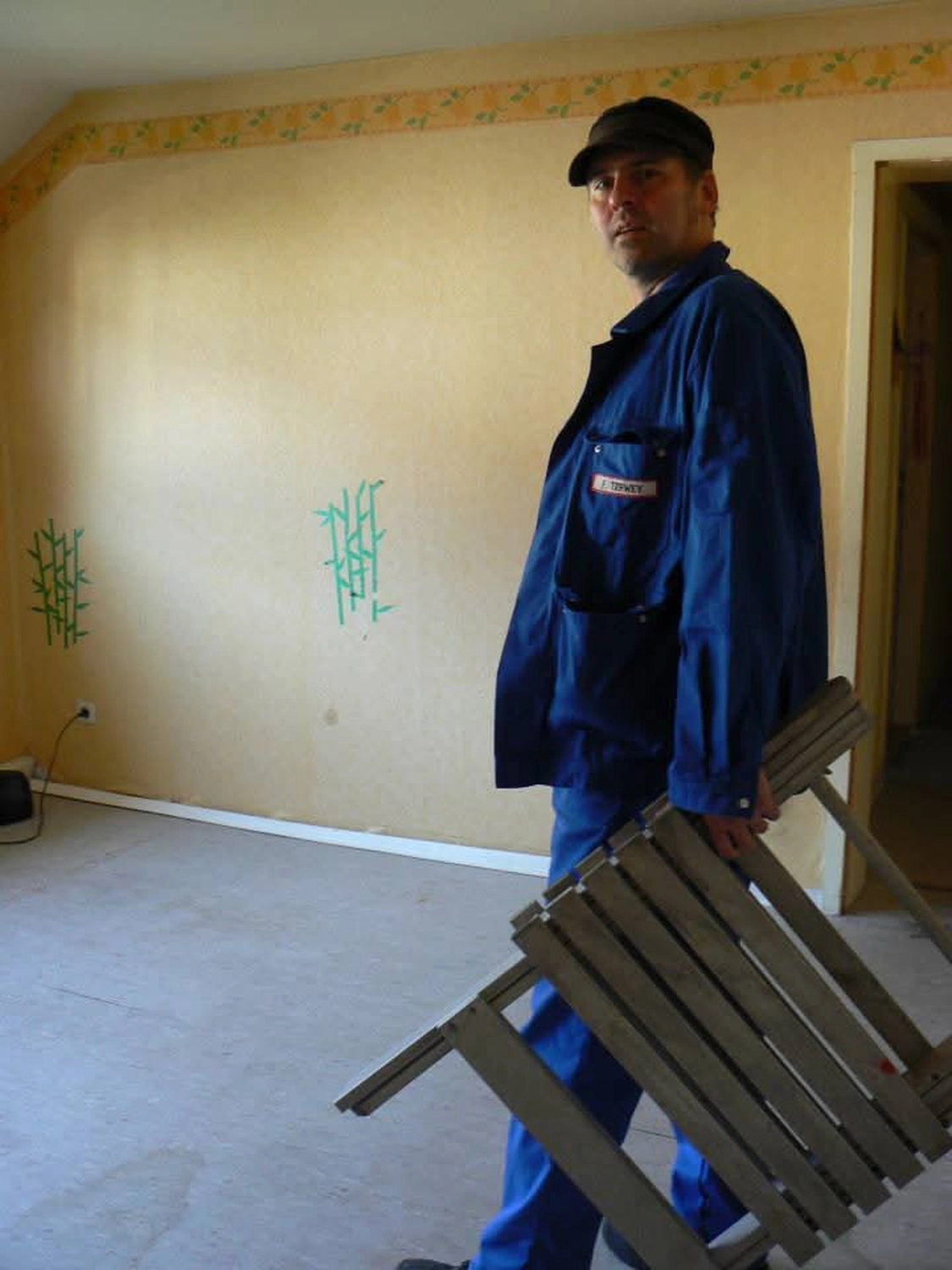 Artloch Prod. - Kunst - Remscheid Honsberg, GroßARTig, 2013 „Home, sweet home“ – Wohn- und Umzugsperformance