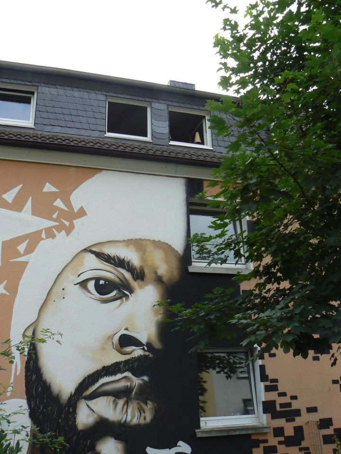 Artloch Prod. - Kunst - Remscheid Honsberg, GroßARTig, 2013 „Home, sweet home“ – Wohn- und Umzugsperformance
