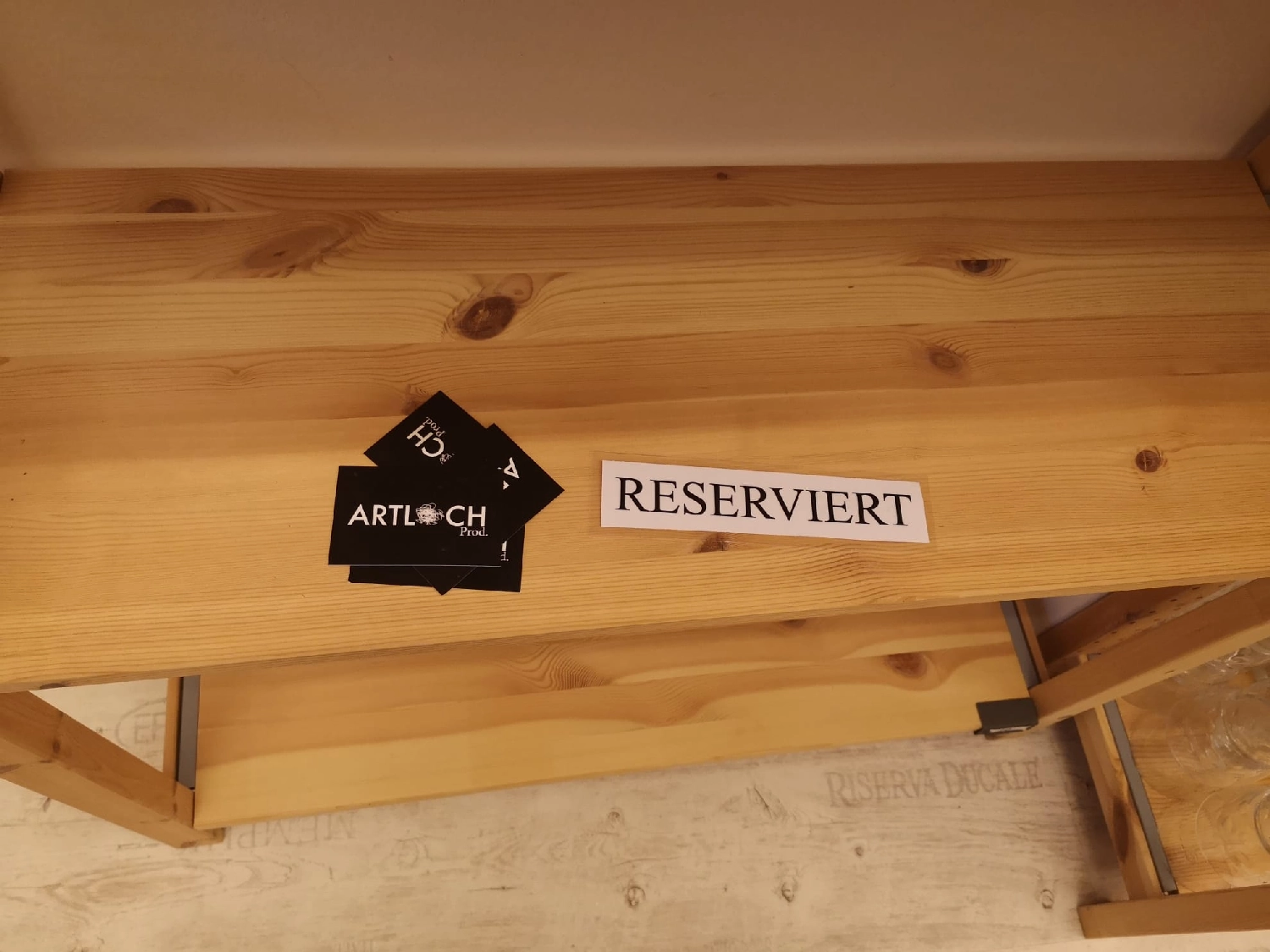 Artloch Prod. - Kunst - Logo-Reservierungsetikett
