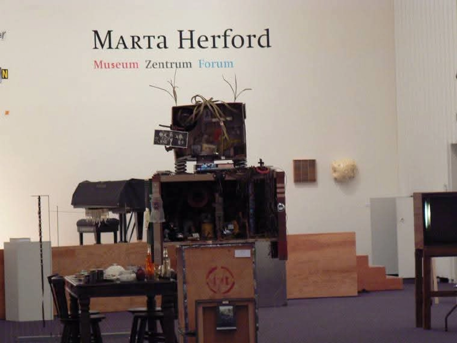 Artloch Prod. - Kunst - Recyclingkunstpreis Herford 2007
