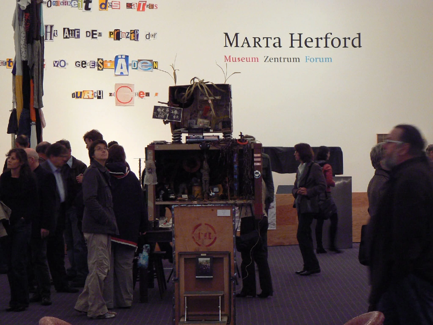 Artloch Prod. - Kunst - Recyclingkunstpreis Herford 2007