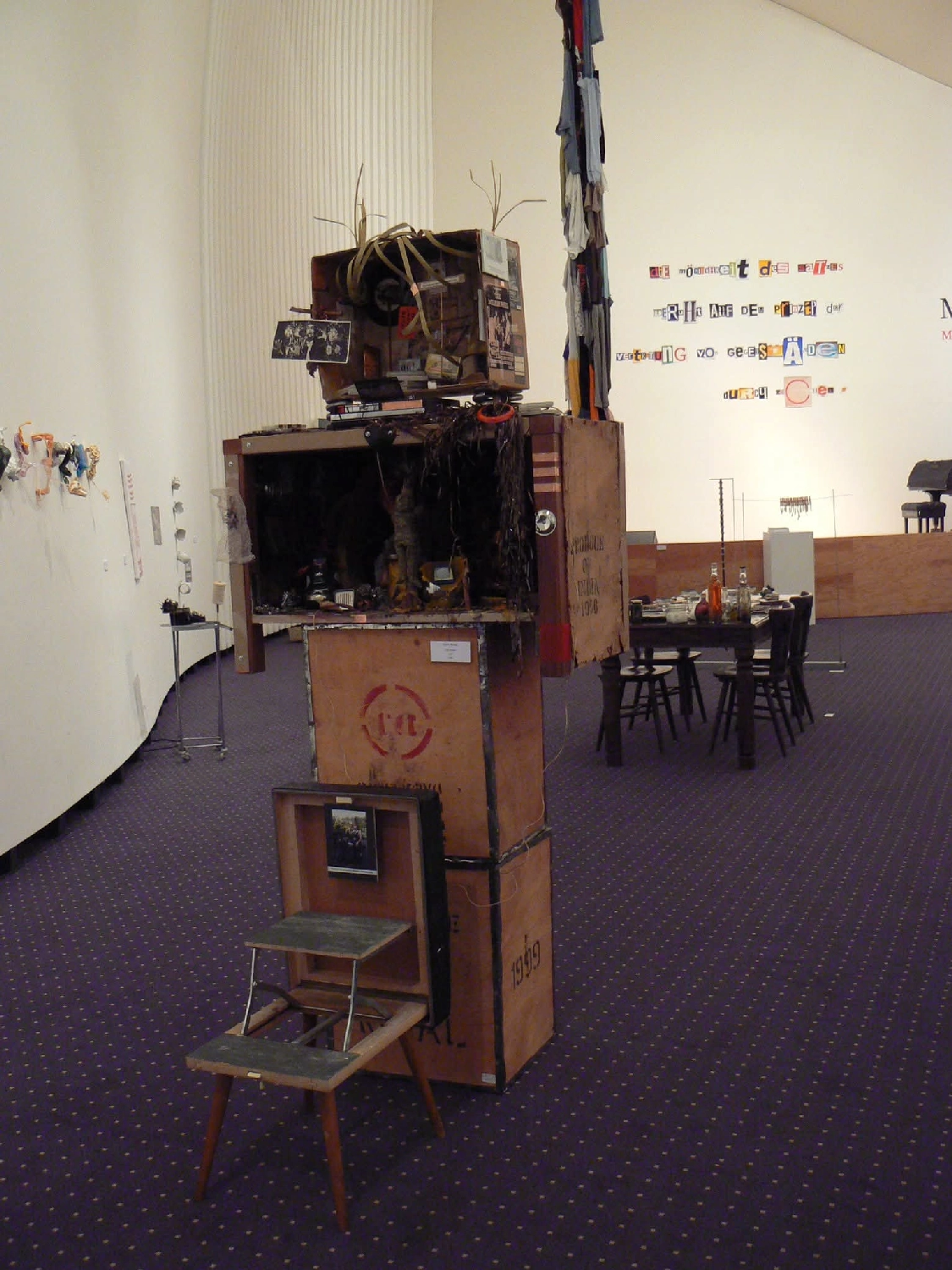 Artloch Prod. - Kunst - Recyclingkunstpreis Herford 2007